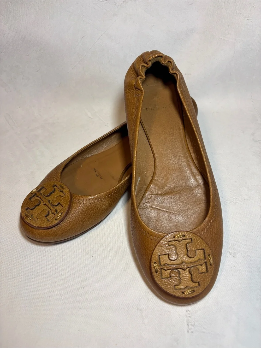 Tory Burch Cognac Tan Leather Logo Ballet Flats, size 9